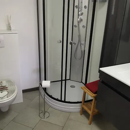 Maison Calme A Pour 4 Personnes Avec Animaux Admis - Fr-1-194-309